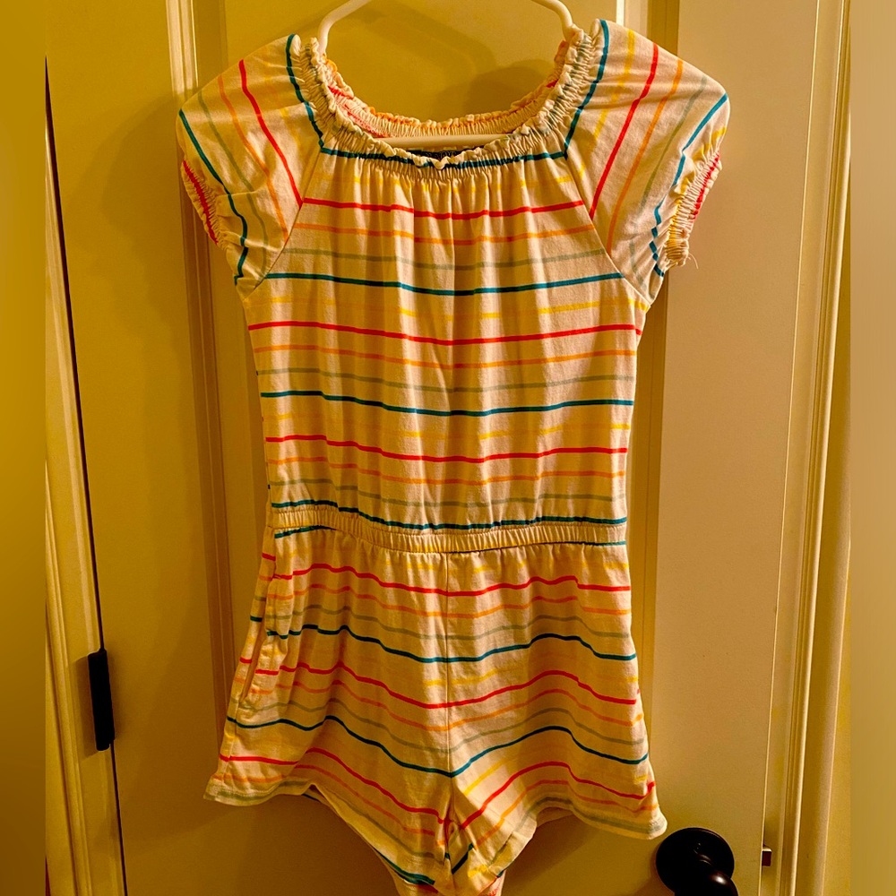 Girl’s romper